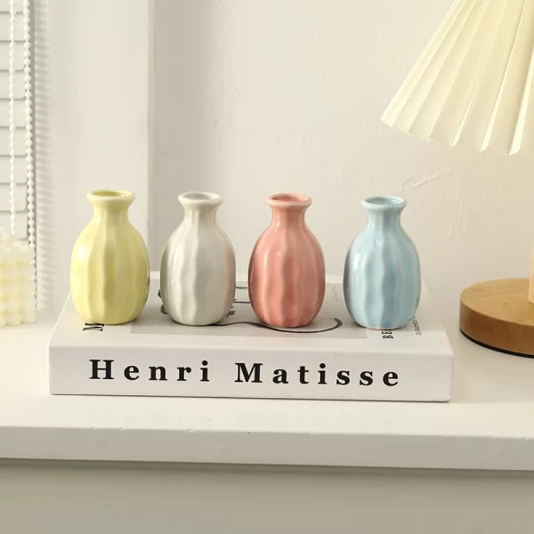 Mini Ceramic Flower Vase – Colorful Hydroponic Plant Pot for Stylish Decor 3