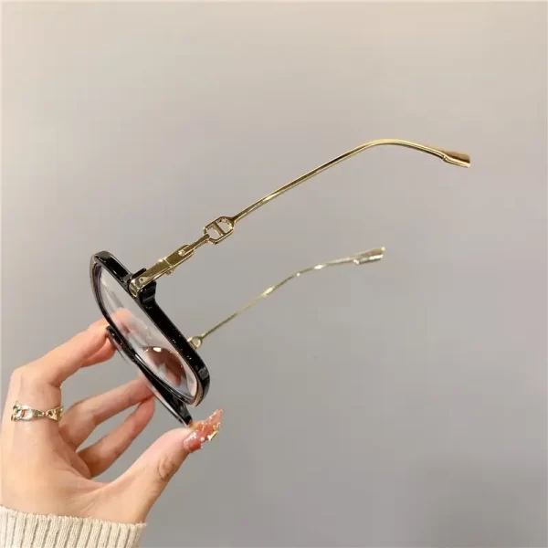 Oversized Retro Square Blue Light Glasses – Metal Frame Eyewear for Women 5